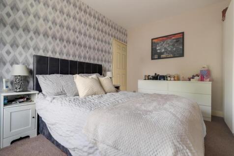 13- Rob Hammond EweMove Pontefract