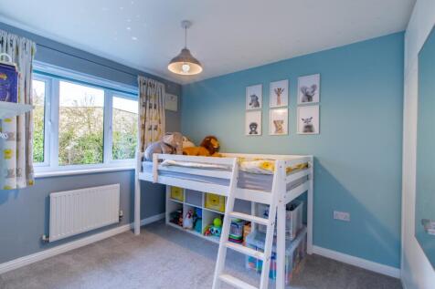 Rosemount Drive - Bed 2 - 1- EweMove Pontefract