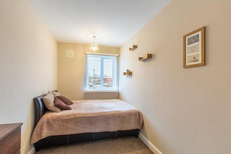 Green Lane - EweMove Pontefract - Bedroom 2