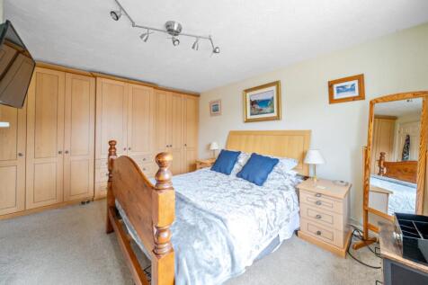 EweMove Harrogate Bedroom 1b