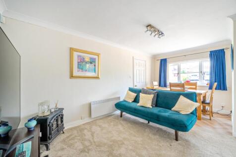 EweMove Harrogate Family Room1