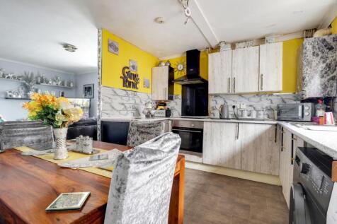 4- Rob Hammond EweMove Pontefract