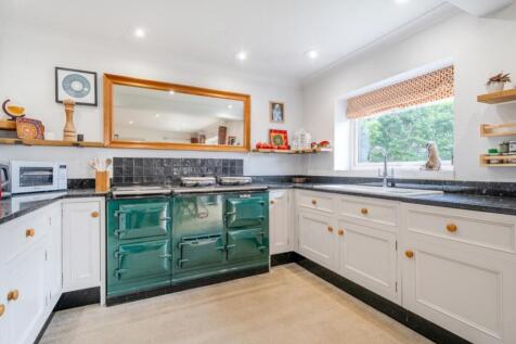 Kitchen breakfast room