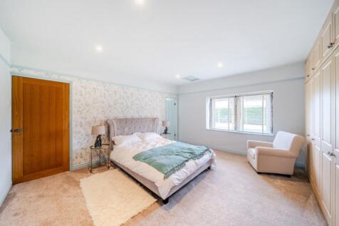 Bedroom 2 with ensuite