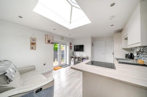 Annexe Open Plan Living Kitchen  (2)