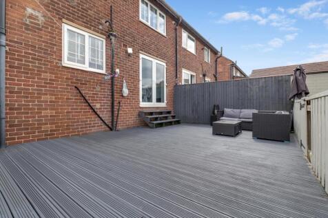 16- Rob Hammond EweMove Pontefract