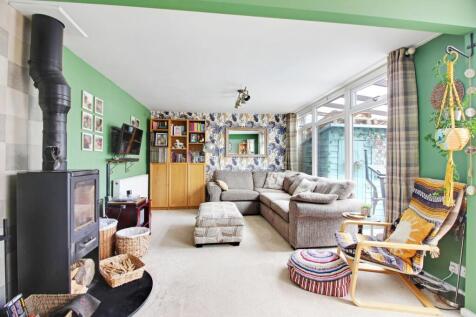Open Plan Reception Room