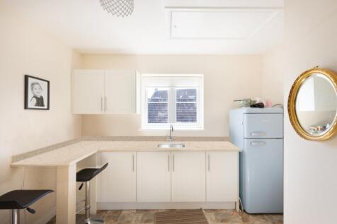 First Floor Lounge And Kitchenette Paul Benson Ewe