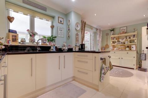 5- Rob Hammond EweMove Pontefract
