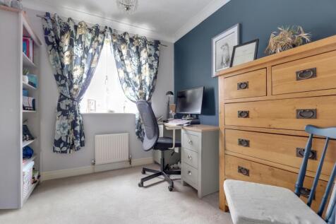 20- Rob Hammond EweMove Pontefract