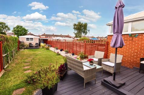Back garden with patio area 