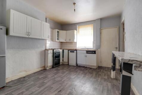 4- Rob Hammond EweMove Pntefract