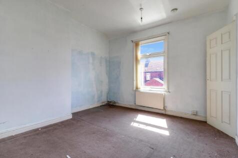 6- Rob Hammond EweMove Pntefract