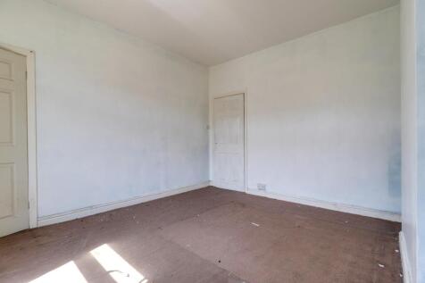 7- Rob Hammond EweMove Pntefract