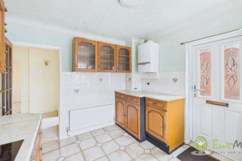 CAM02351G0-PR0077-STILL033