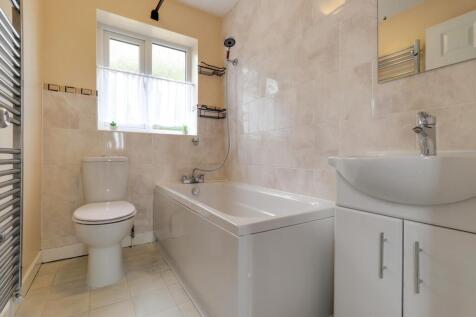 13- Rob Hammond EweMove Pontefract