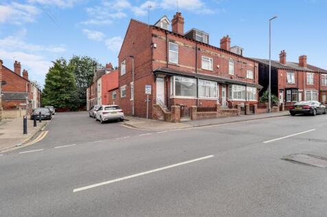 1- Rob Hammond EweMove Pontefract