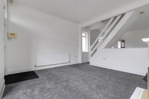 4- Rob Hammond EweMove Pontefract