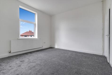 11- Rob Hammond EweMove Pontefract