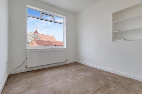 15- Rob Hammond EweMove Pontefract
