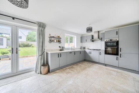Patio doors and kitchen zone