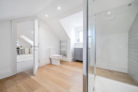 Master Ensuite 