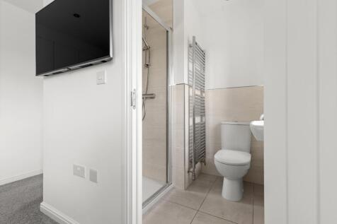 Ensuite To Principal Bedroom