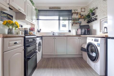 8- Rob Hammond EweMove Pontefract