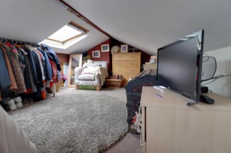 attic room 2