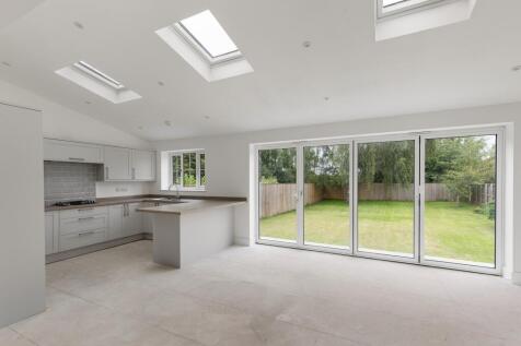 Open Plan Living Kitchen And Dining Room