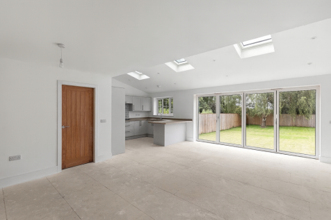 Open Plan Living Kitchen And Dining Room