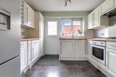 4- Rob Hammond EweMove Pontefract