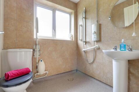 9- Rob Hammond EweMove Pontefract