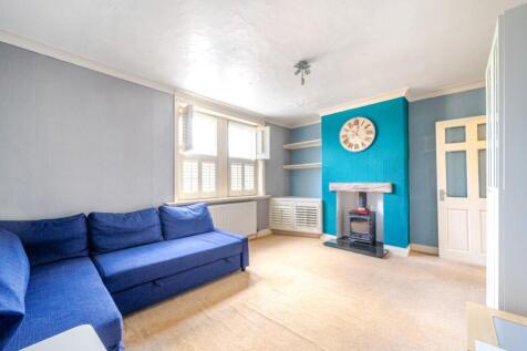 EweMove Harrogate First Floor Living Room or Bedro