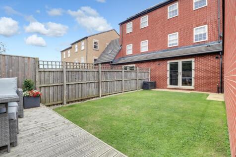2- Rob Hammond EweMove Pontefract