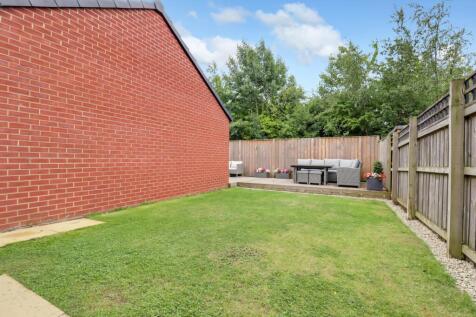 26- Rob Hammond EweMove Pontefract
