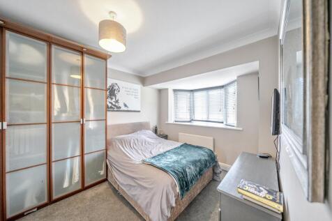 Bedroom 1 with e-suite 