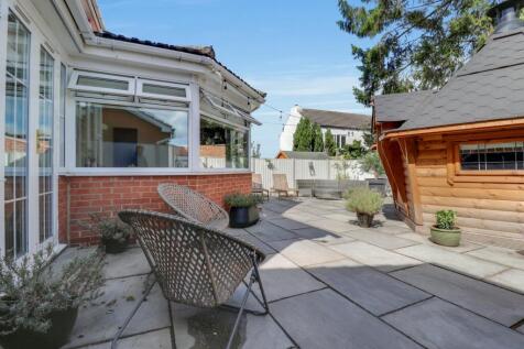 20- Rob Hammond EweMove Pontefract