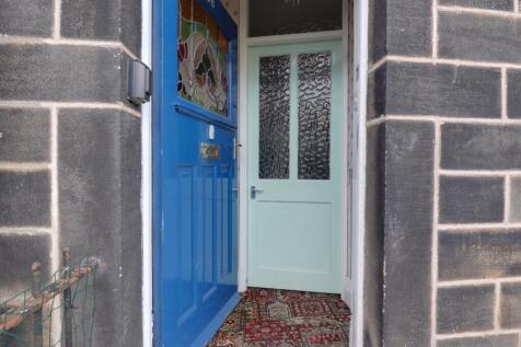 Entrance porch
