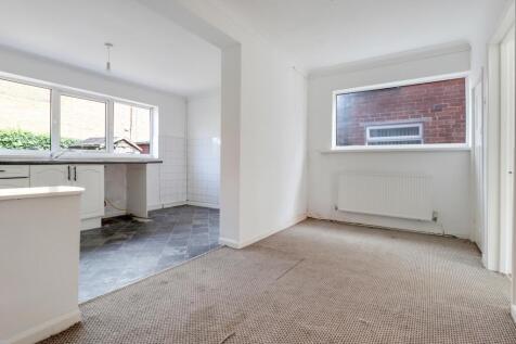 5- Rob Hammond EweMove Pontefract