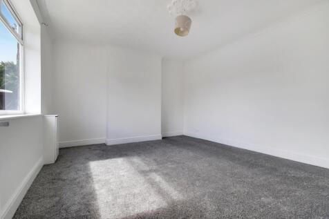 3- Rob Hammond EweMove Pontefract