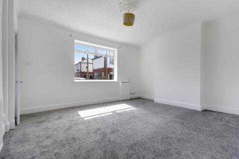4- Rob Hammond EweMove Pontefract