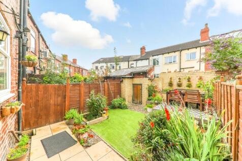 Garden 3 - Lee Brigg -EweMove Pontefract