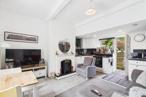 Open Plan Living Dining Kitchen