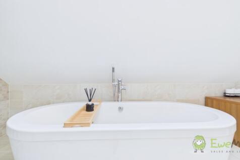 Ensuite To Principal Bedroom