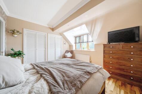 N- Master bedroom 2