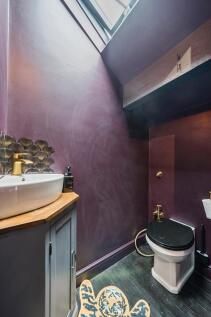 En-suite WC
