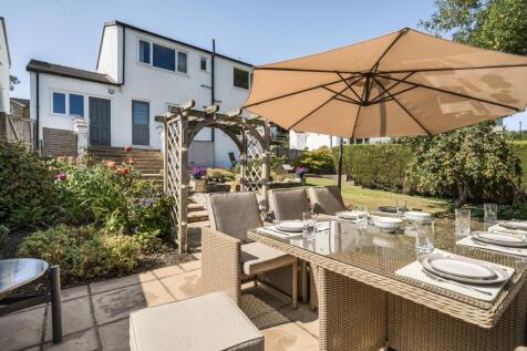 Delightful sunny patio area