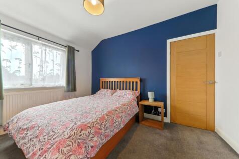 Bedroom 1 - Willow Garth - EweMove Pontefract