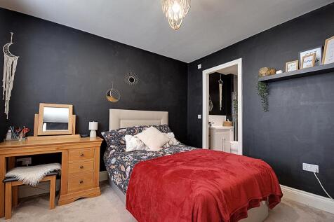 Croft View EweMove Brighouse (7)